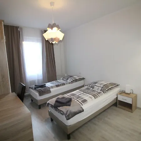 Апартаменты Aussicht Mainz-city - 4 Zimmer-max 7 Personen Майнц
